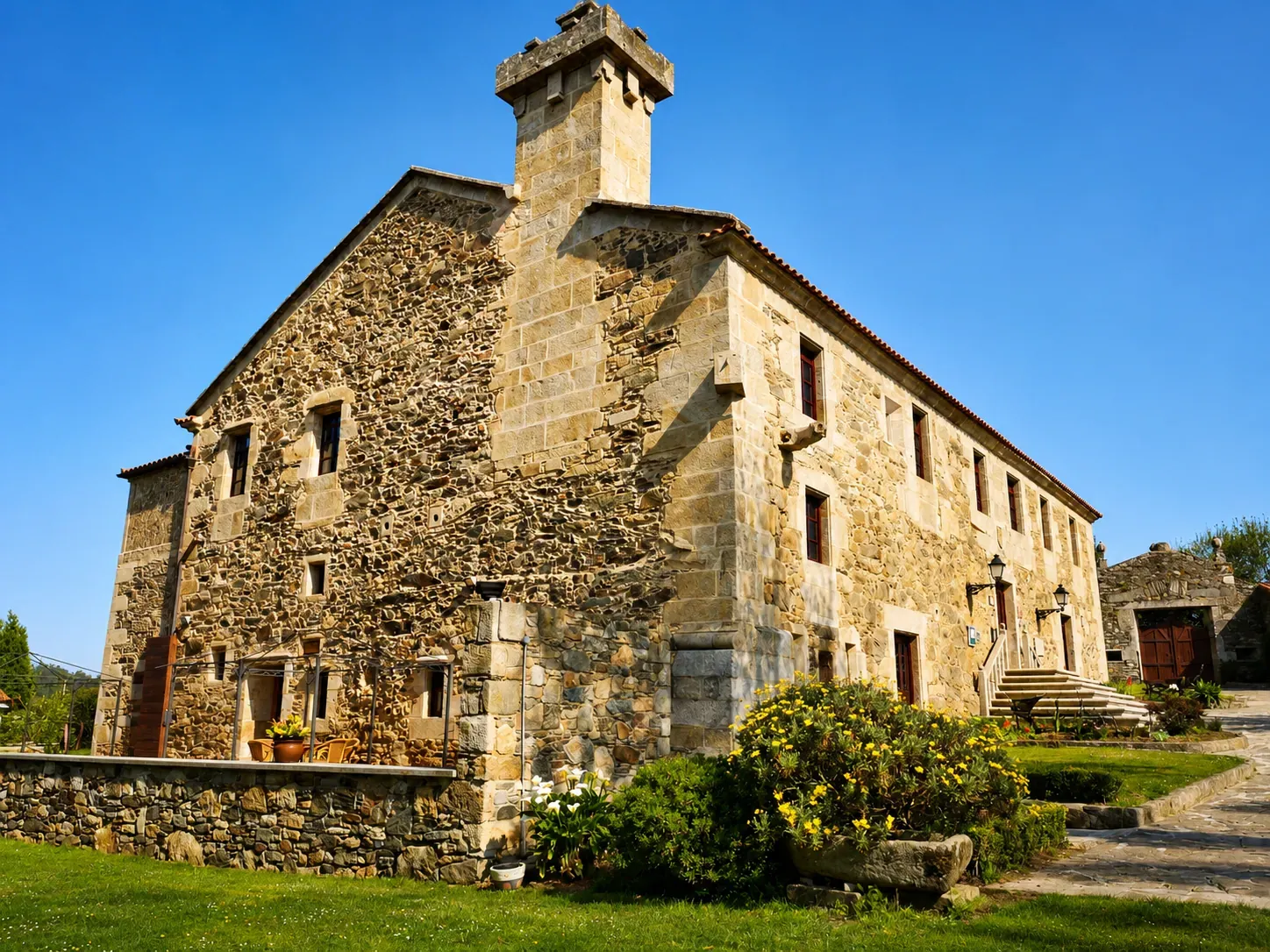 Fachada lateral del Pazo do Souto