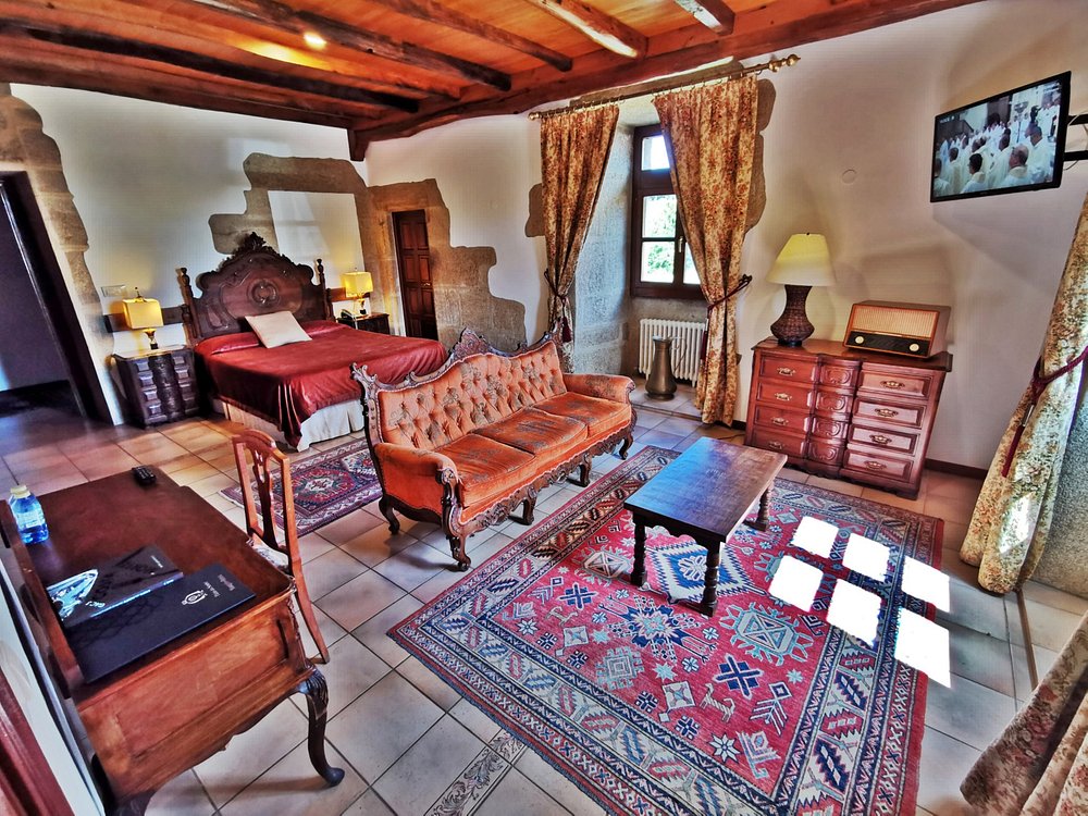 Habitación 206 — Suite del Pazo do Souto